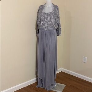 Elegant Gray Women's Wedding Dress with Jacket